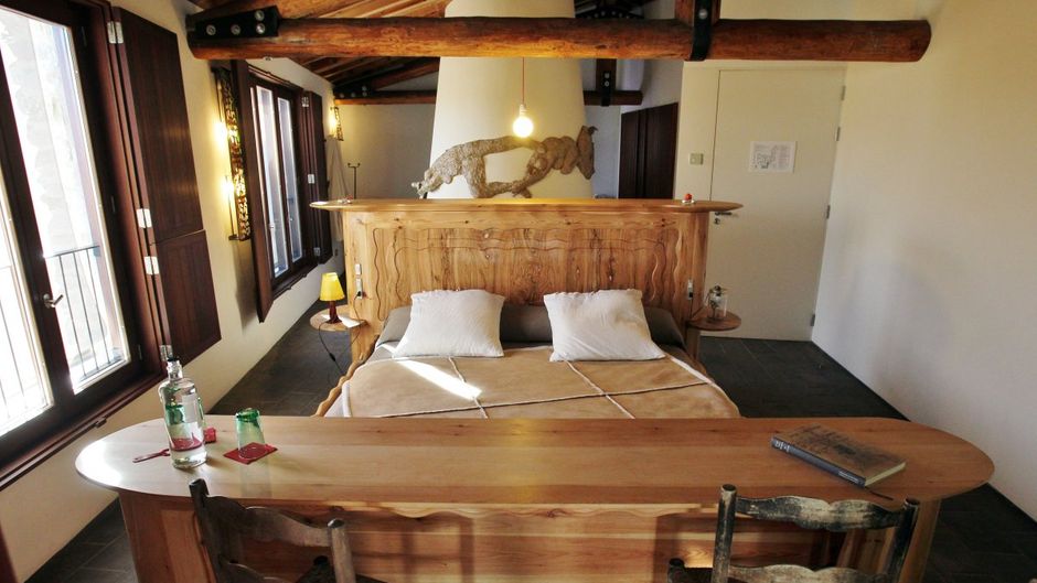 La Demba Art-Hotel Room