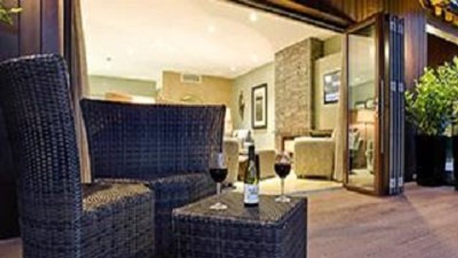 Function Inn Hotel Bar/Lounge