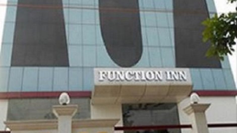 Function Inn Hotel Exterior