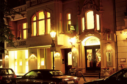 Augusta Hotel