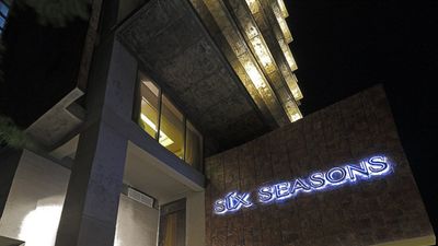 Six Seasons Hotel