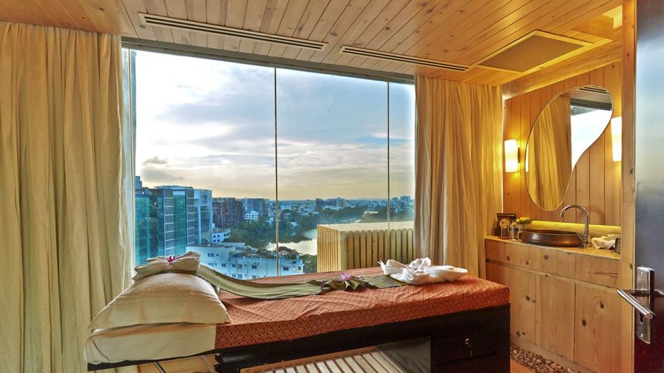 Six Seasons Hotel Spa