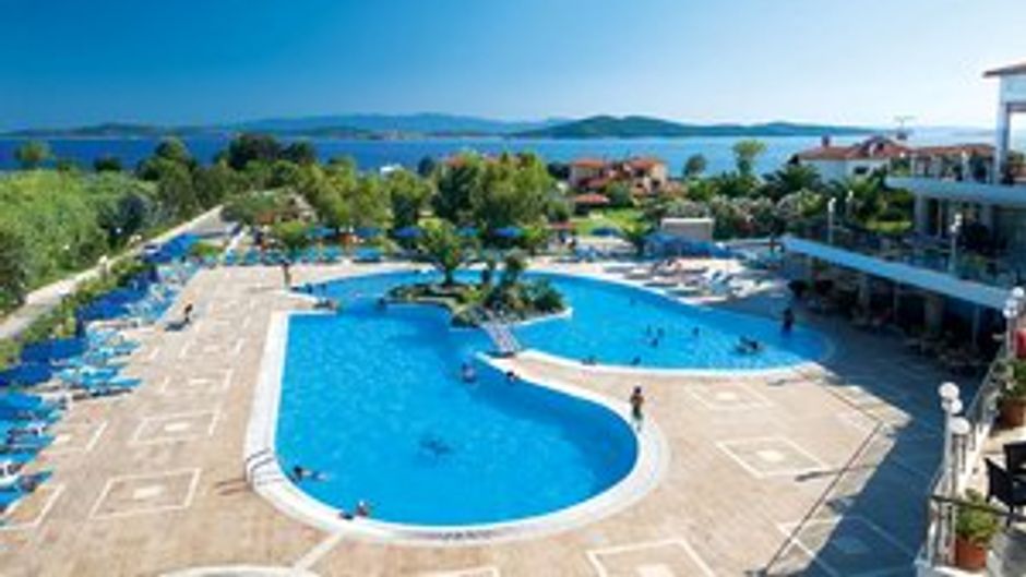 Alexandros Palace Hotel & Suites Pool