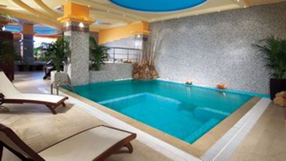 Alexandros Palace Hotel & Suites Spa