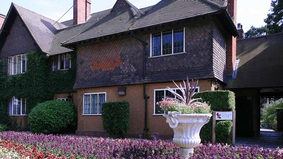 Rashleighs Exterior