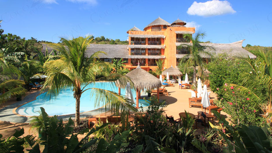 Coco Grove Beach Resort Exterior