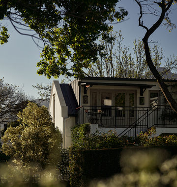 Leeu House