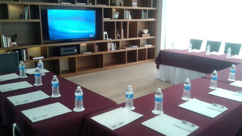 Stara San Angel Inn Meeting