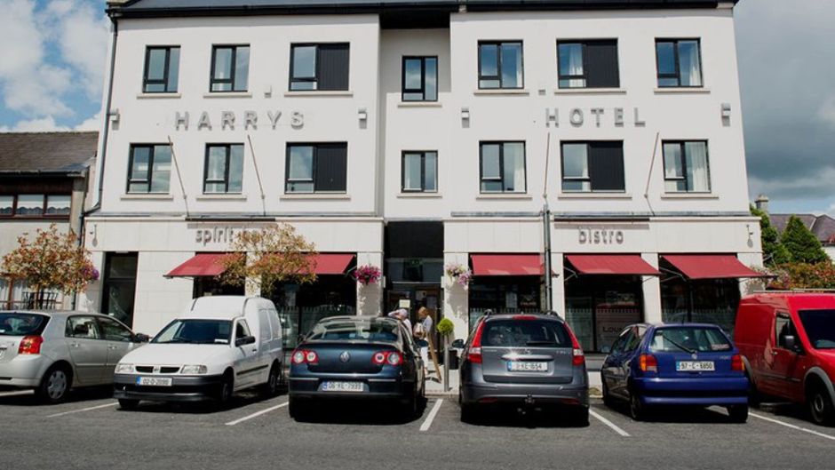 Harry's of Kinnegad Exterior
