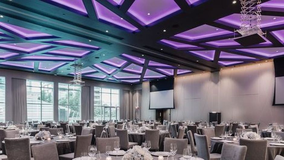 Paradox Hotel Vancouver Banquet