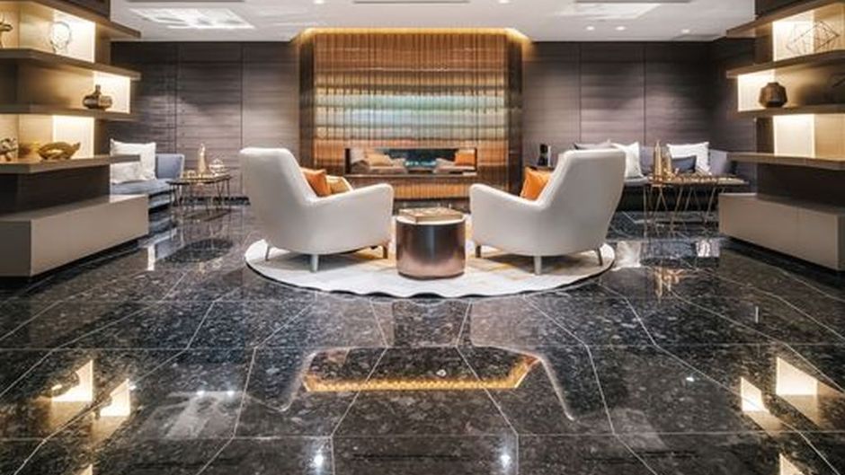Paradox Hotel Vancouver Lobby