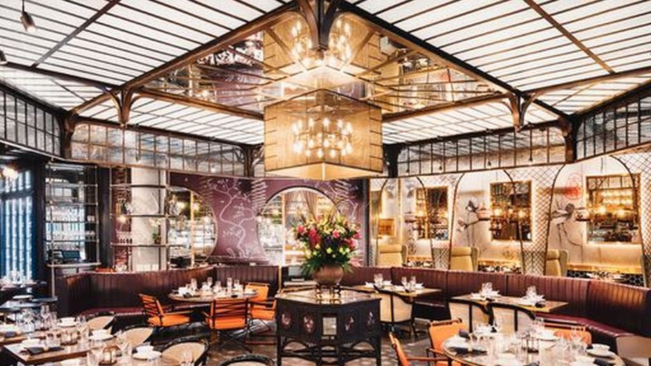 Paradox Hotel Vancouver Restaurant