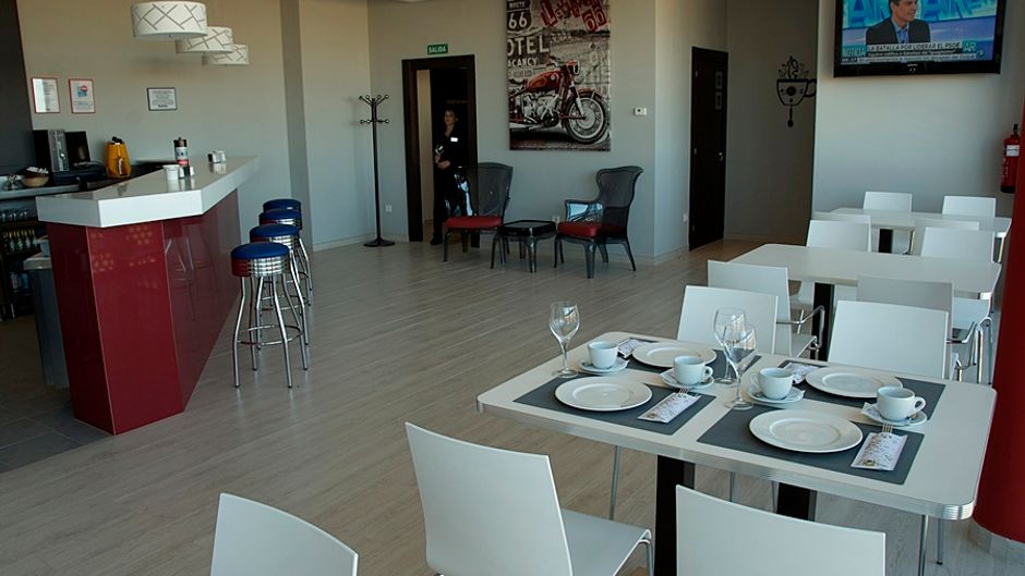 Hotel Route 42 Restaurant
