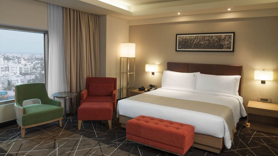 Holiday Inn Chennai OMR IT Expressway Suite