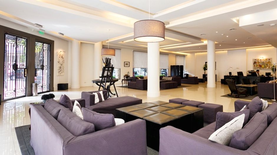 Unique Art Madero Lobby