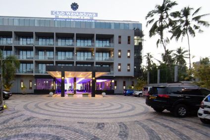 Club Waskaduwa Beach Resort & Spa