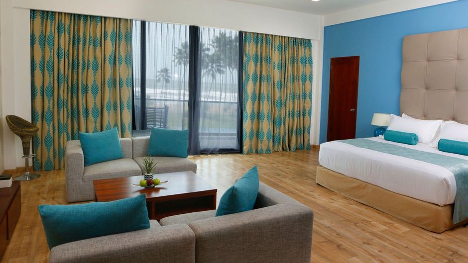 Club Waskaduwa Beach Resort & Spa Suite