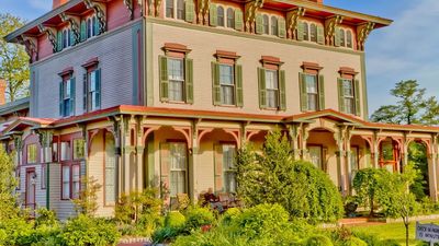 Southern Mansion