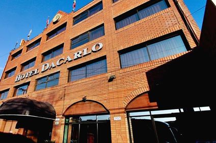 RQ Hotel Dacarlo