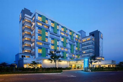 BATIQA Hotel & Apartments - Karawang