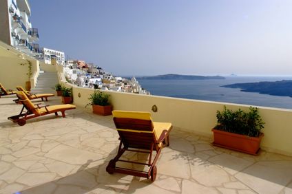 Adamis Majesty Suites