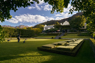 Leeu Estates