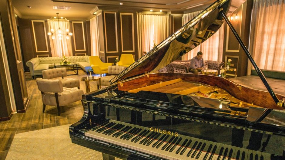 Rose Garden Hotel, Yangon Restaurant