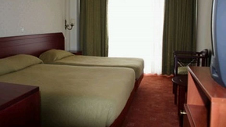 Oscar II Hotel Room