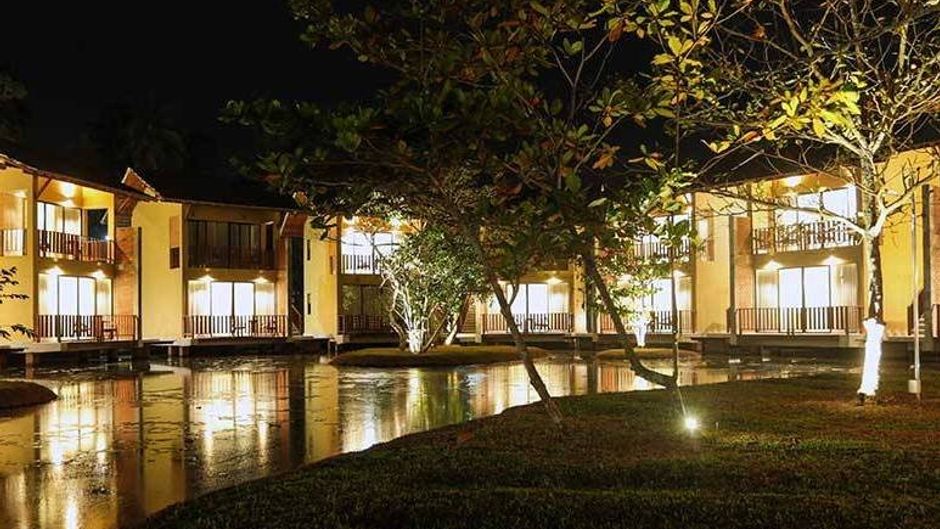 South Lake Resort Koggala Exterior