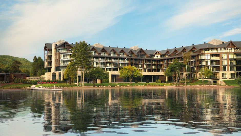 Entourage Resort Exterior