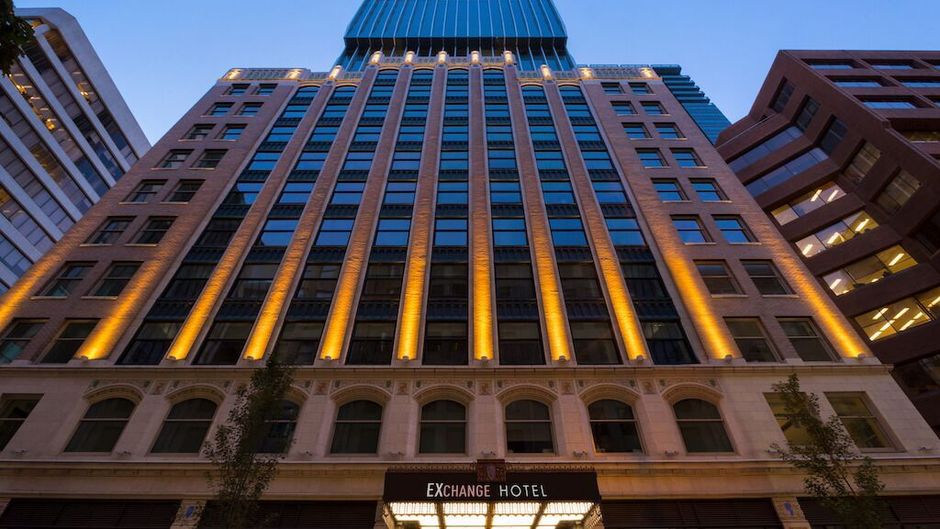 Exchange Hotel Vancouver Exterior