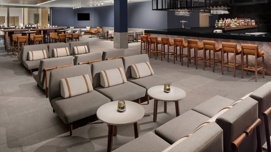 Ventus at Marina El Cid Spa/Beach Resort Bar/Lounge