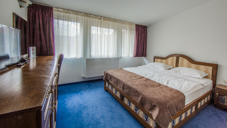 Residence Central Annapolis Room