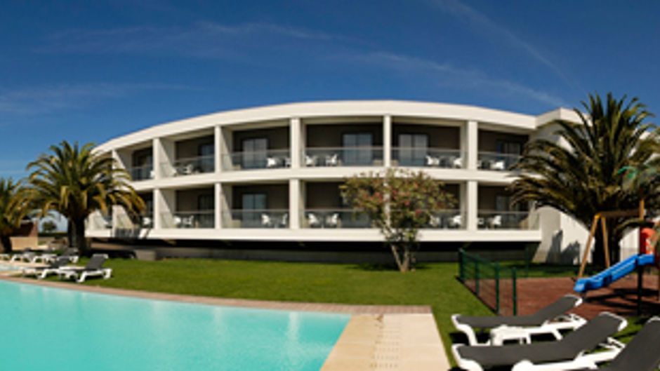 Hotel Dos Zimbros Pool