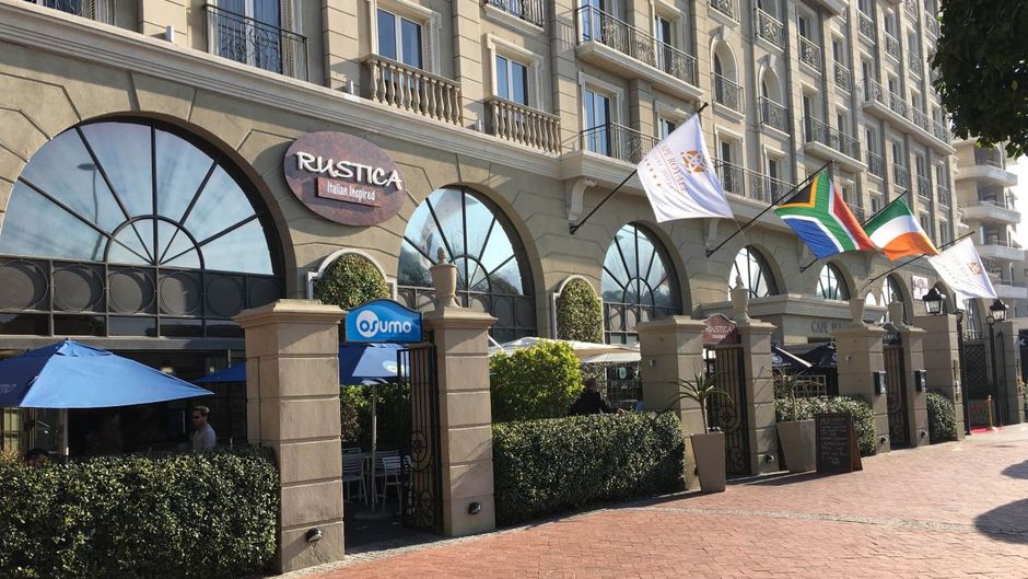 Elite Residences - Cape Royale 706 Restaurant