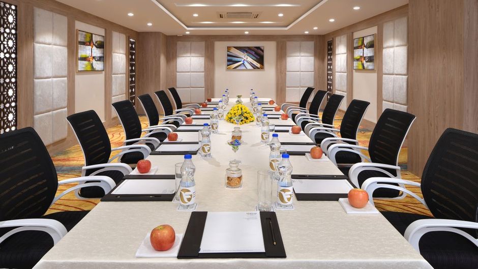 Fortune Inn Promenade, Vadodara Meeting
