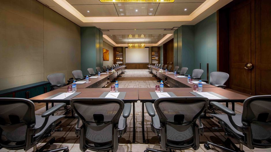 Pan Pacific Yangon Meeting