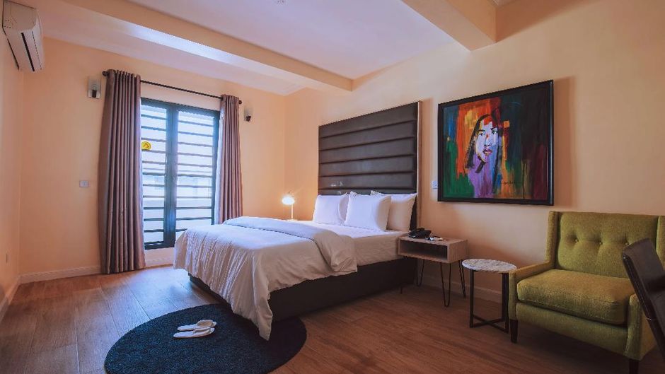Maple Hotel Room