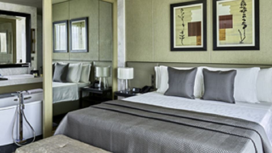 The Den, Bengaluru Suite