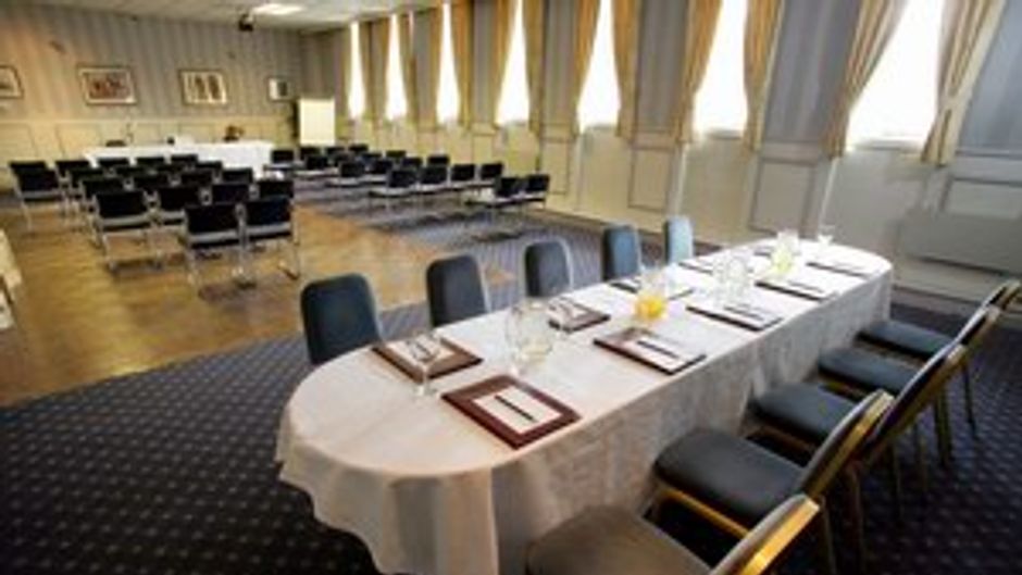 New County Hotel Meeting
