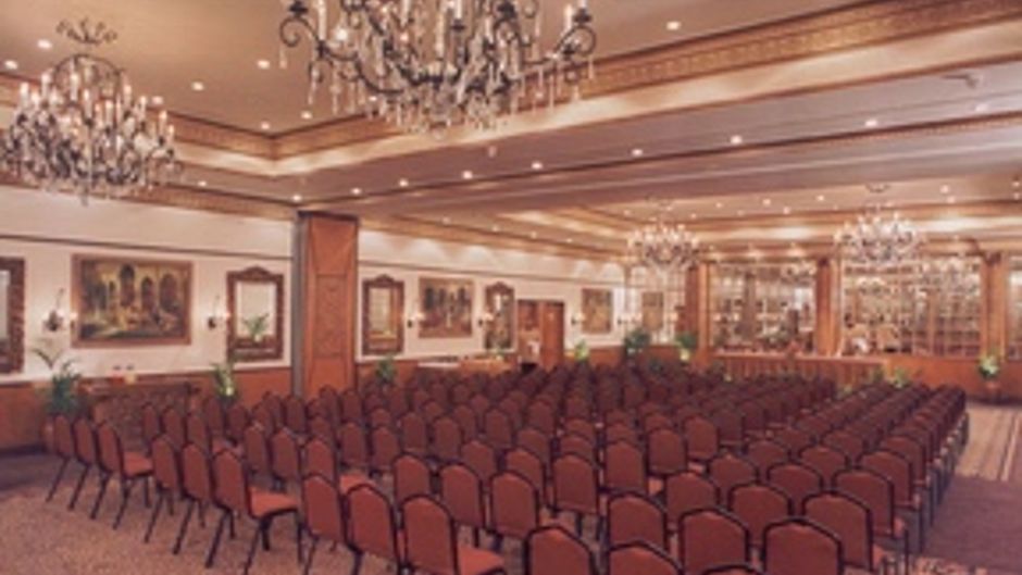 Golden Palms Hotel & Spa Banquet