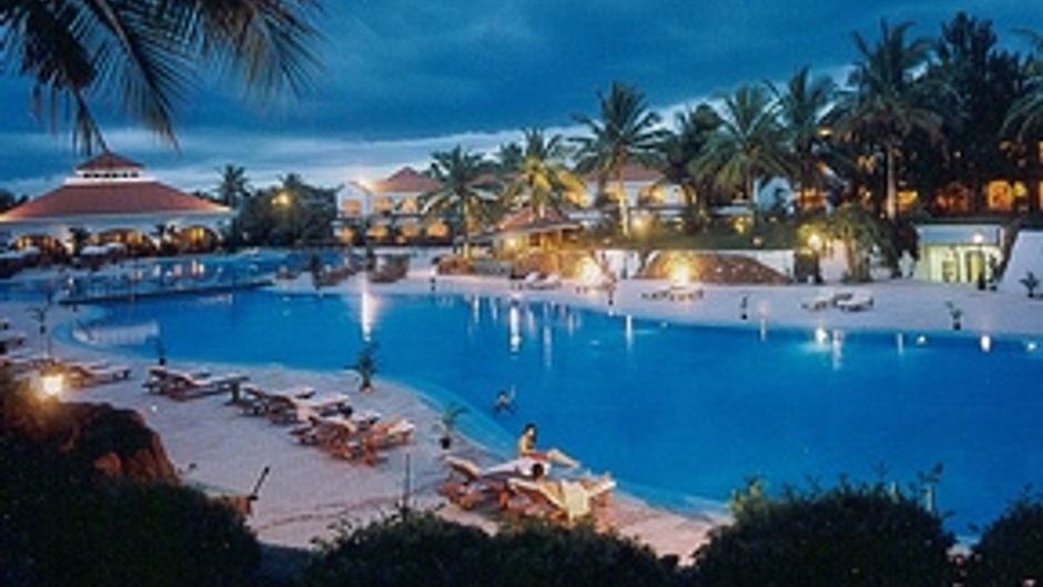 Golden Palms Hotel & Spa Pool