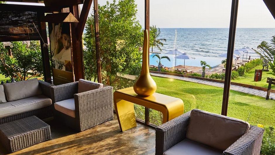 Chen Sea Resort & Spa Phu Quoc Lobby