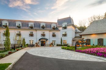 Mirbeau Inn & Spa