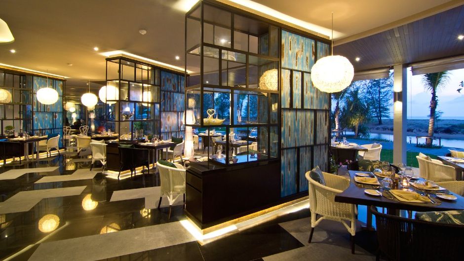 Away Phuket le Coral Restaurant