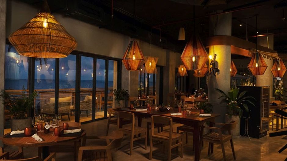 The Fives Oceanfront Puerto Morelos Restaurant