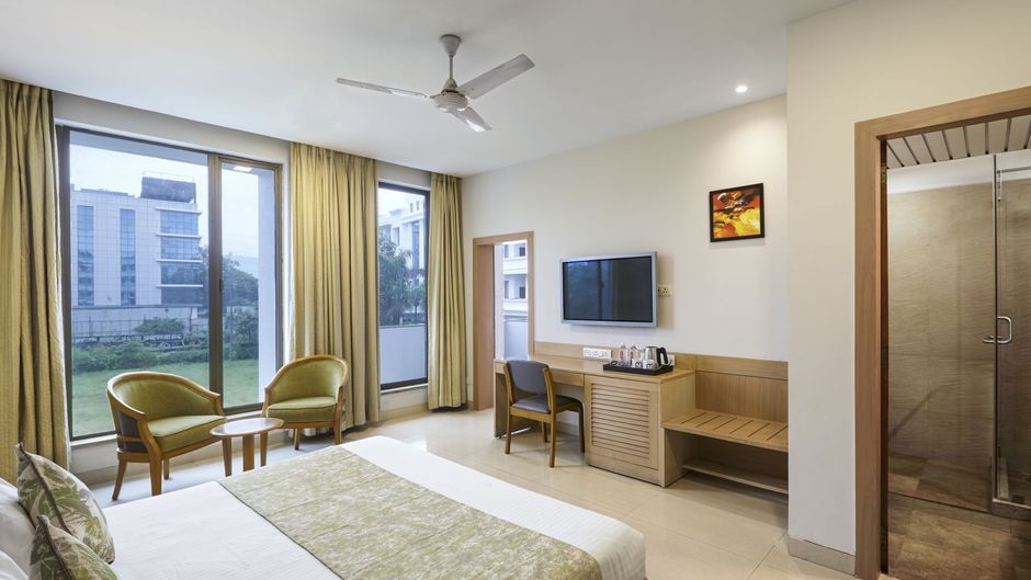 Mango Suites Select Room