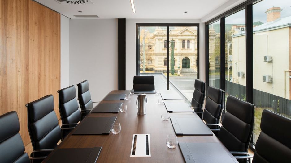 Hotel Verge Launceston Meeting