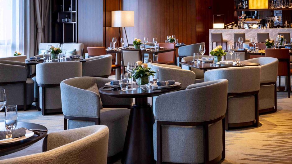 Oakwood Premier Tonglu Restaurant