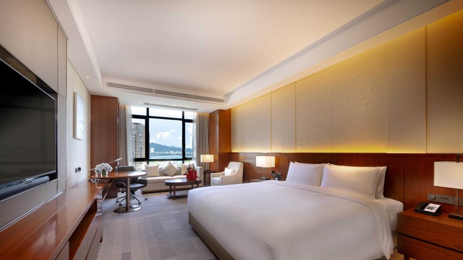 Oakwood Premier Tonglu Room